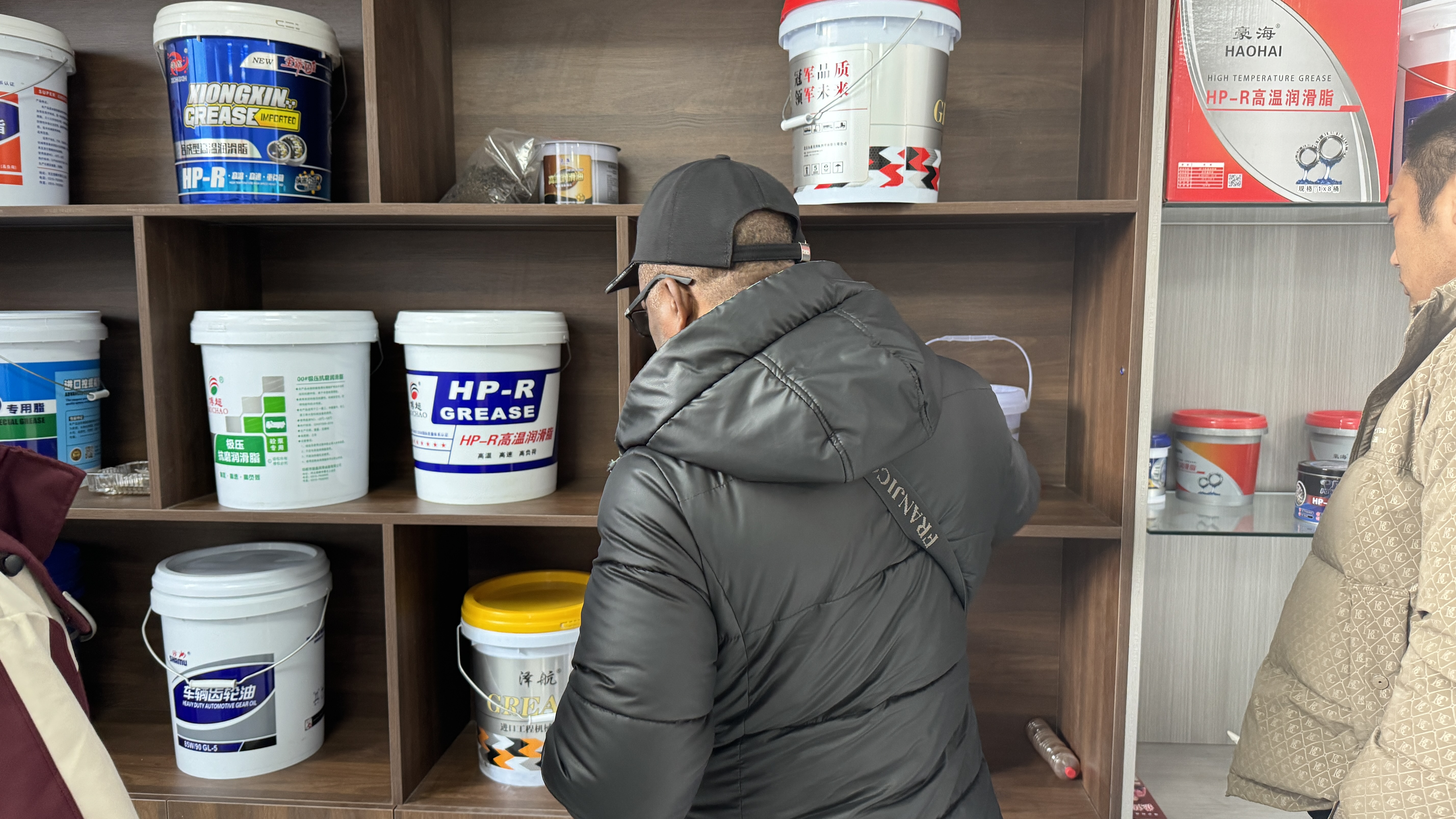 Welcome Jordanian customers to visit China Concrete Factory.